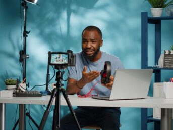 {{brizy_dc_image_alt entityId=