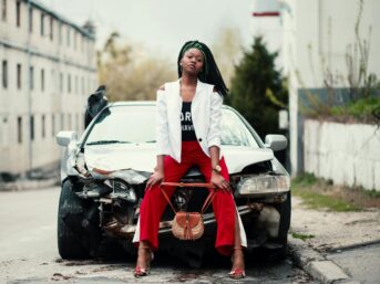 girl sitting on car accident lawyer